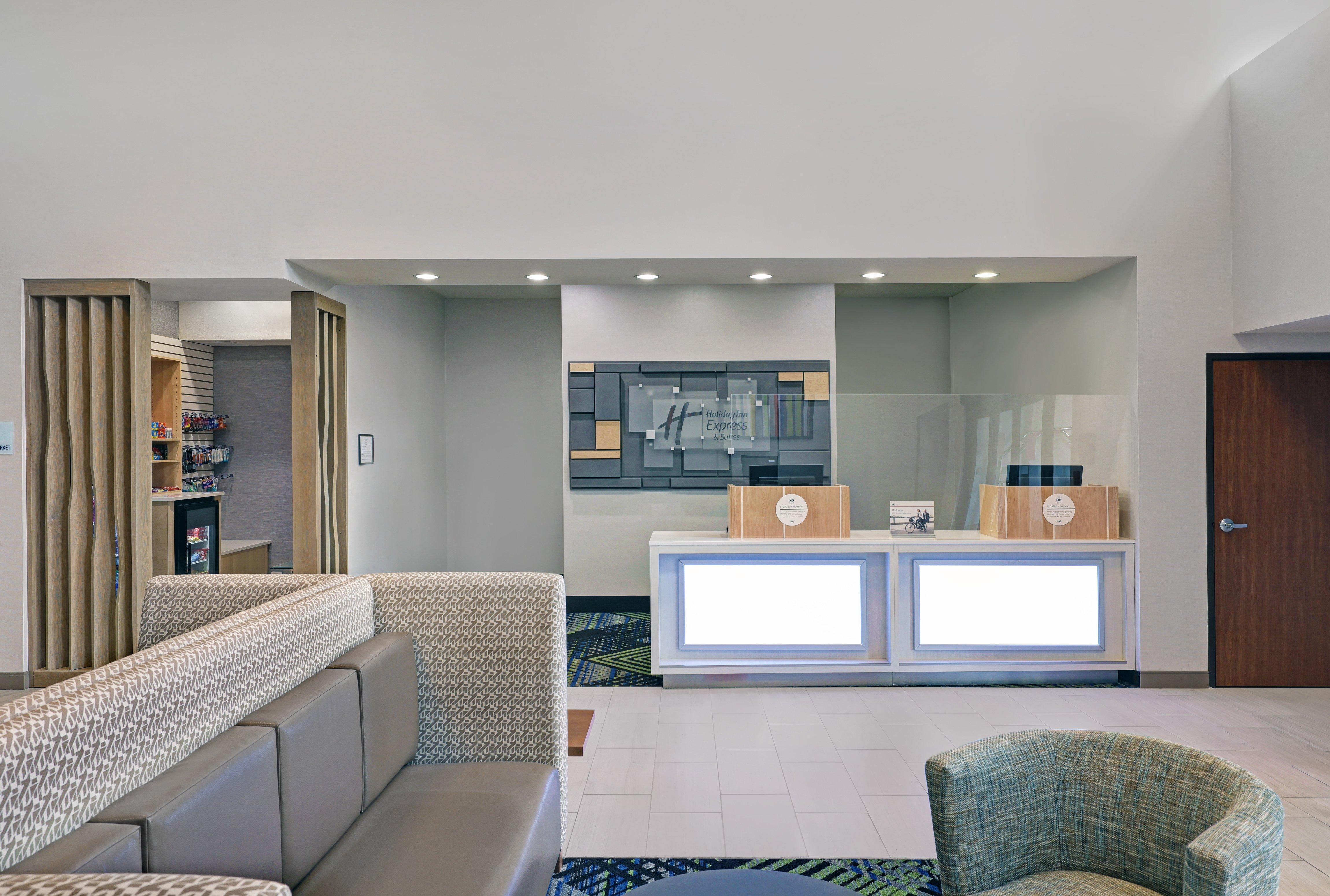 Holiday Inn Express Newport By Ihg Eksteriør billede