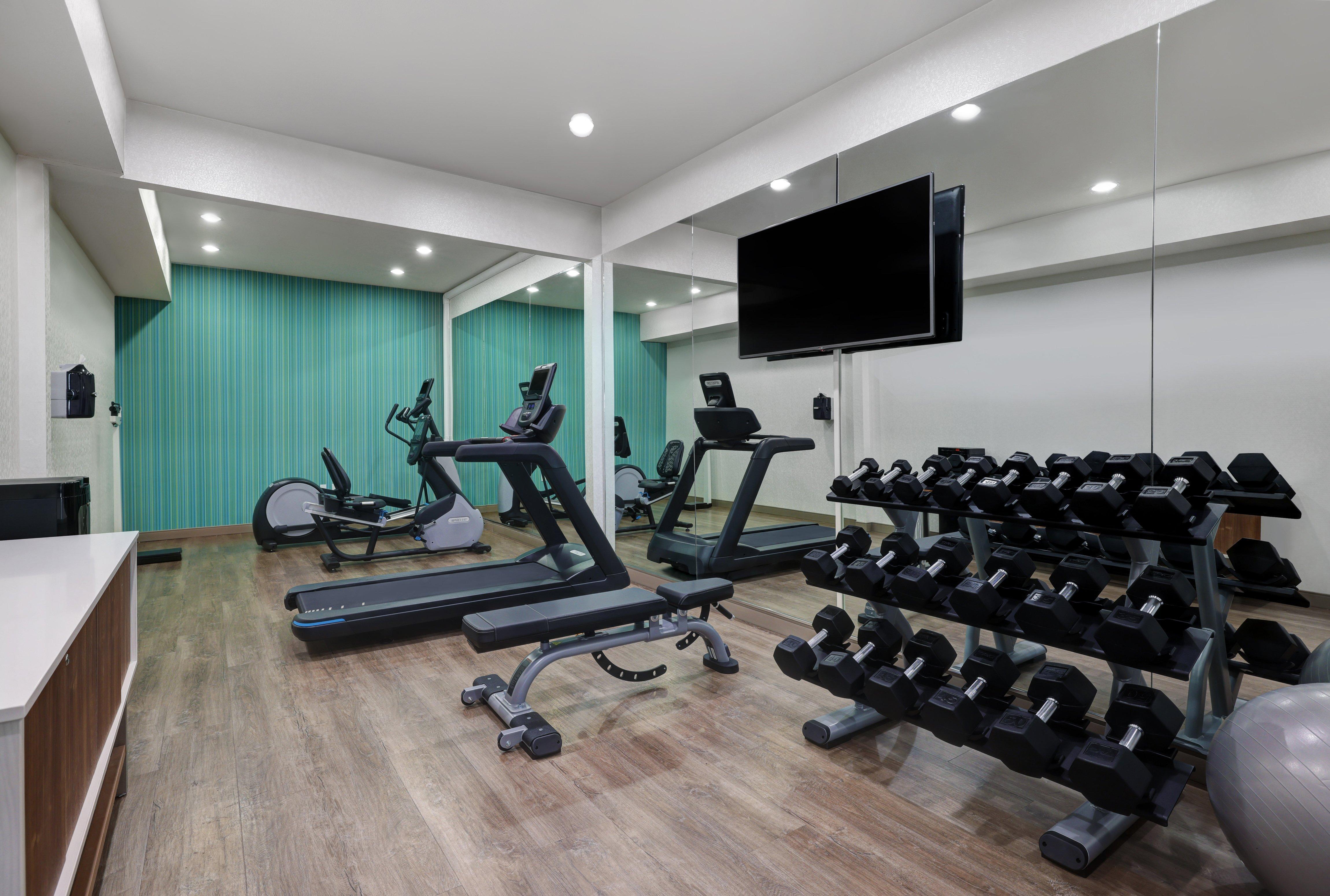 Holiday Inn Express Newport By Ihg Eksteriør billede