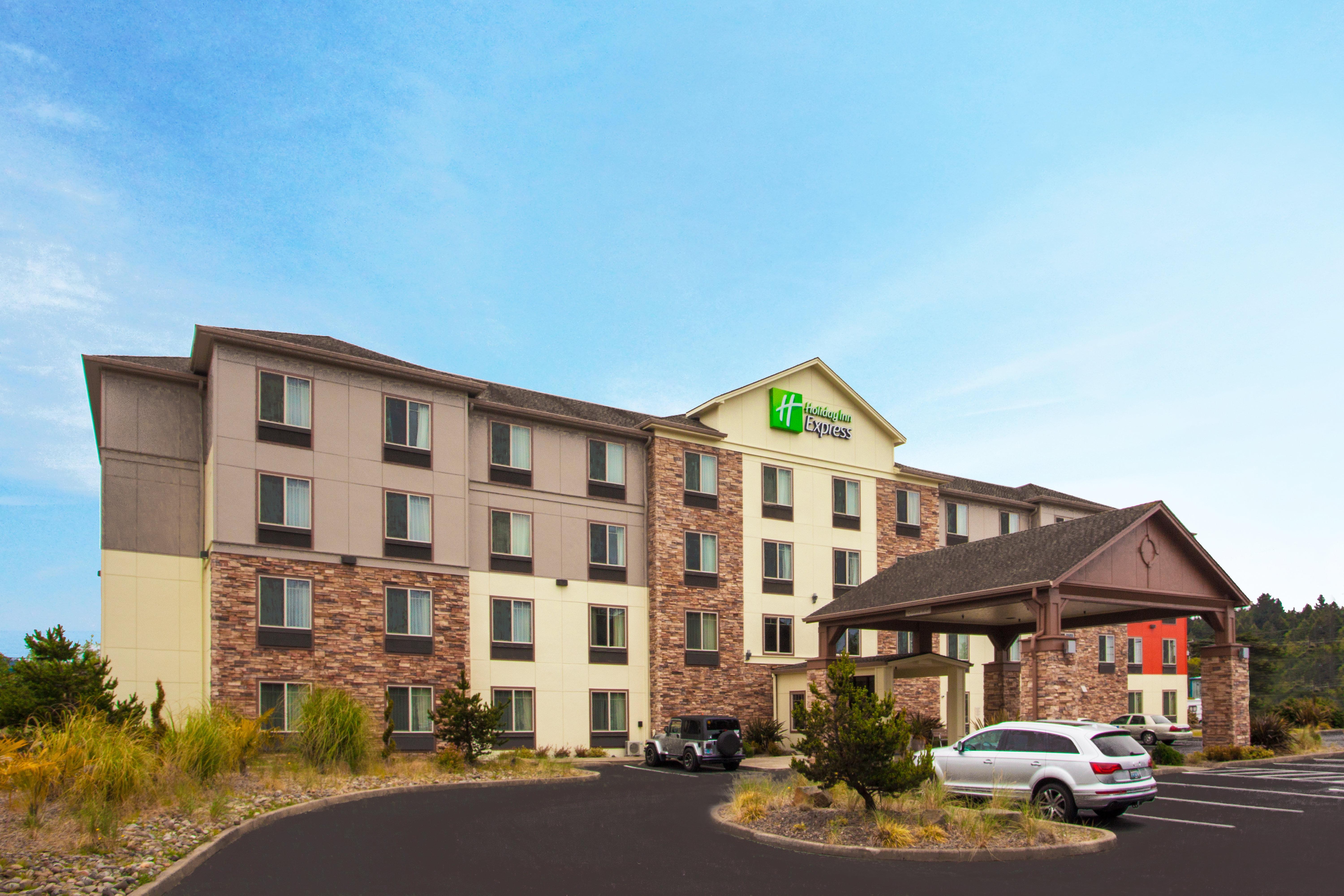 Holiday Inn Express Newport By Ihg Eksteriør billede