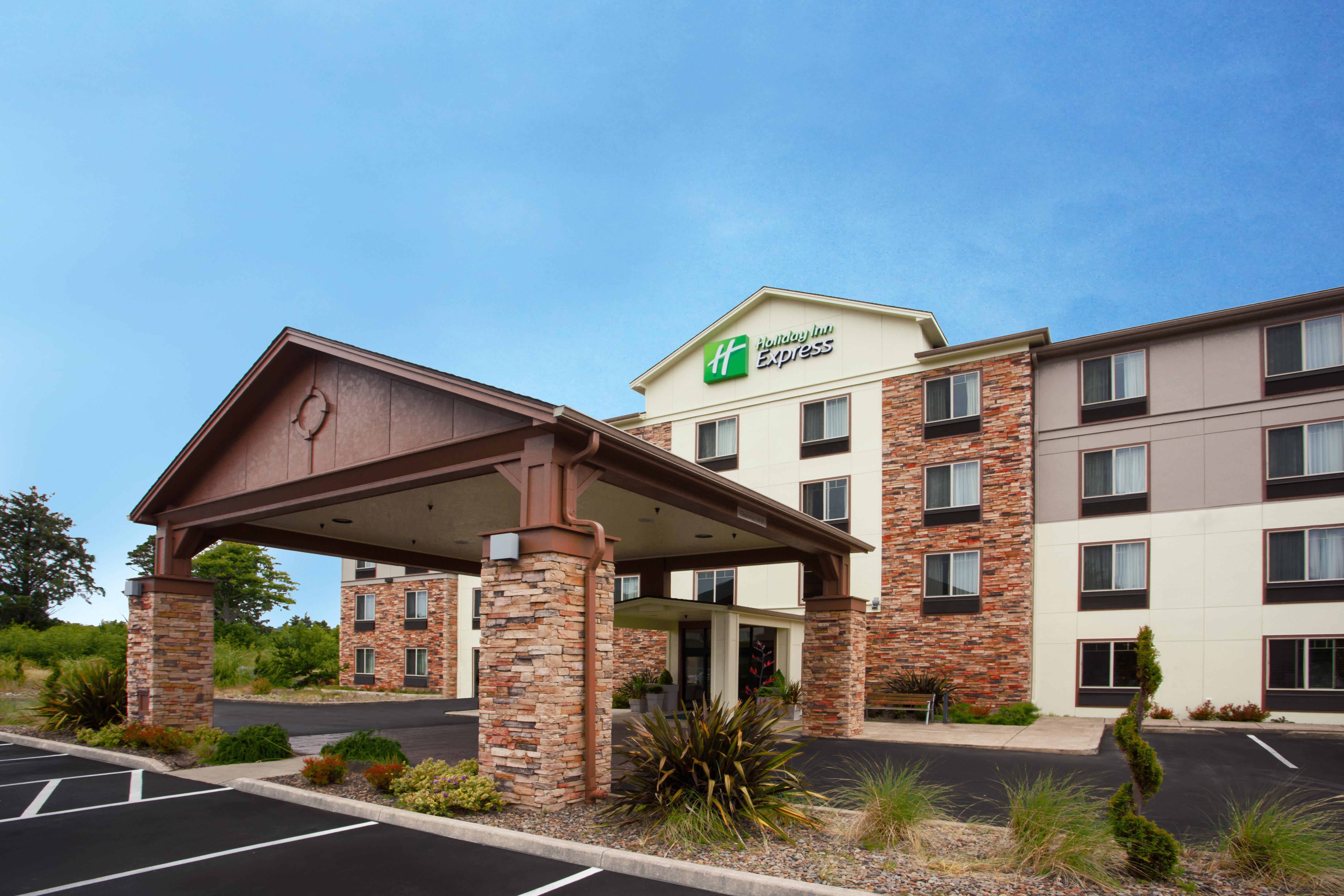Holiday Inn Express Newport By Ihg Eksteriør billede